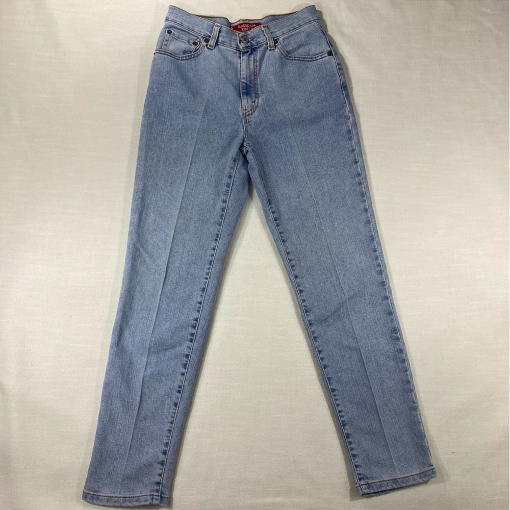 LEVI’S | 512 Classic Slim Tapered Light Wash Jean